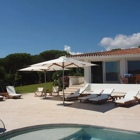 Sleeps 15 Pool Air Con Wifi Villa Capo Coda Cavallo