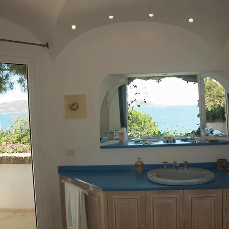Sleeps 15 Pool Air Con Wifi Capo Coda Cavallo